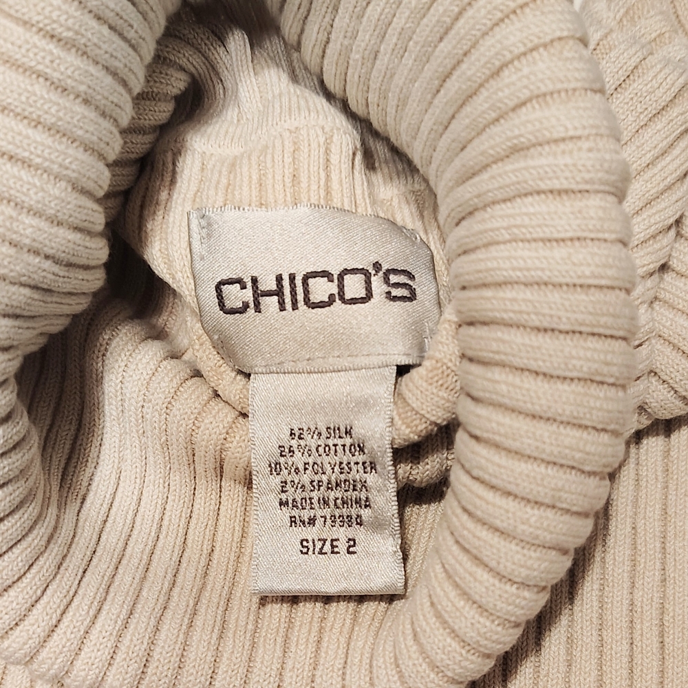 Chico's Beige Soft Silk Blend Ribbed Turtleneck Sweater. Size L/12